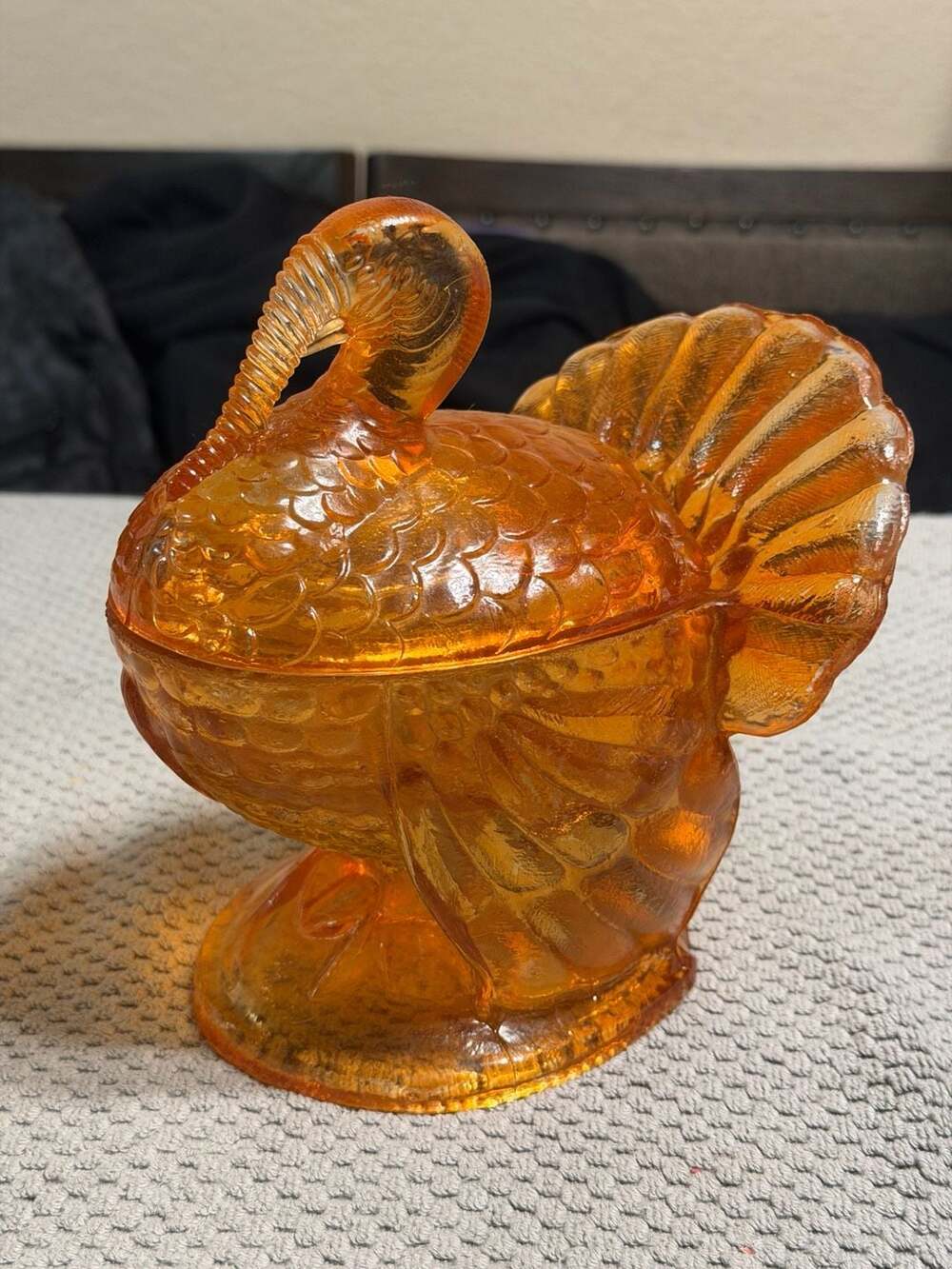 Vintage 7” L.E. Smith Golden Amber Orange Glass Turkey Lidded Candy Dish